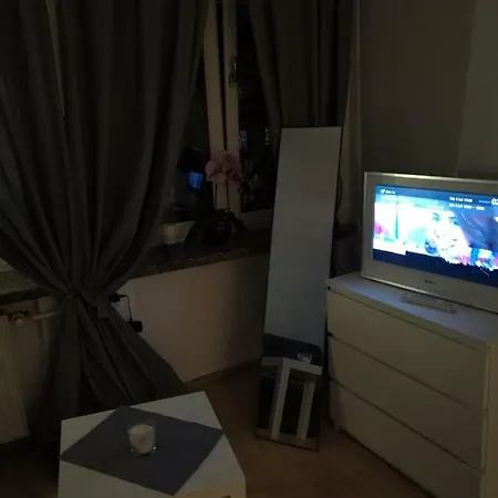 Flat Chmielna Street Apartment *